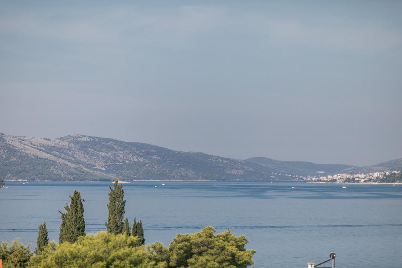 Villa Dora Trogir Exterior foto